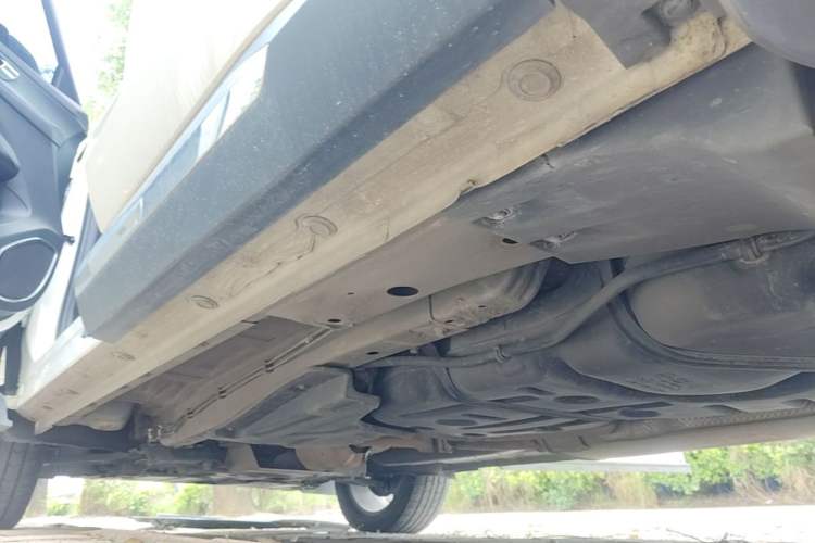 Used Ford Equator 2021 EcoBoost 225 Titanium Edition 5-seater Left Side Sill