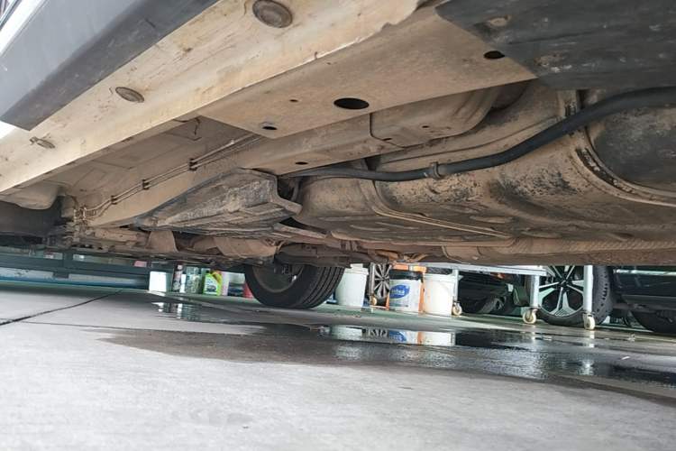 Used Ford Equator 2021 EcoBoost 225 Platinum Edition 6-seater Left Side Sill
