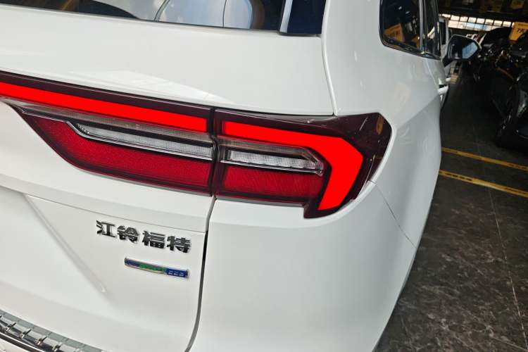 Used Ford Equator 2021 EcoBoost 225 Premier 7-Seater Right Rear Taillight