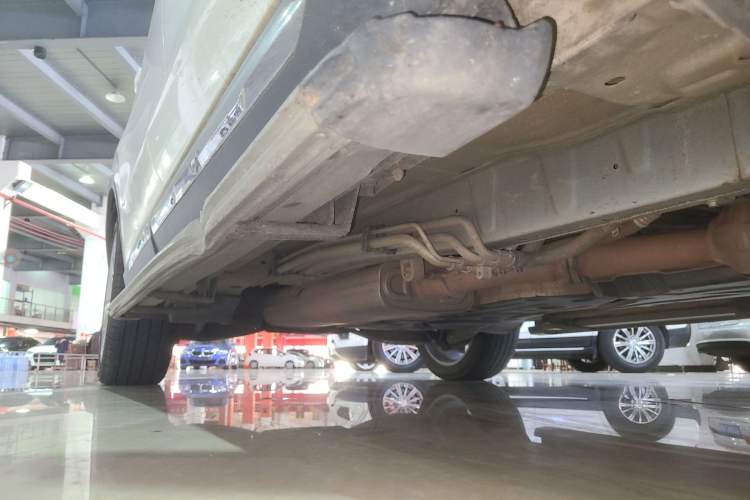 Used Ford Equator 2021 EcoBoost 225 Premier 6-Seater Right Side Sill