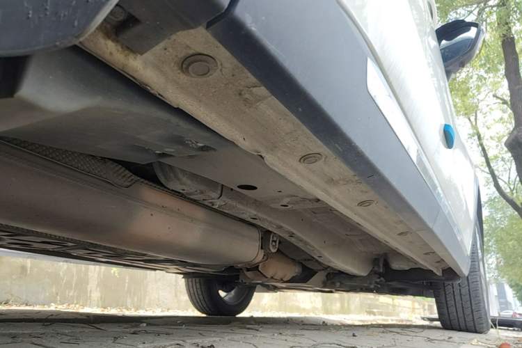 Used Ford Equator 2021 EcoBoost 225 Titanium Edition 5-seater Right Side Sill
