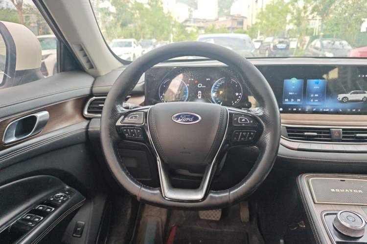 Used Ford Equator 2021 EcoBoost 225 Platinum Edition 6-seater Steering Wheel