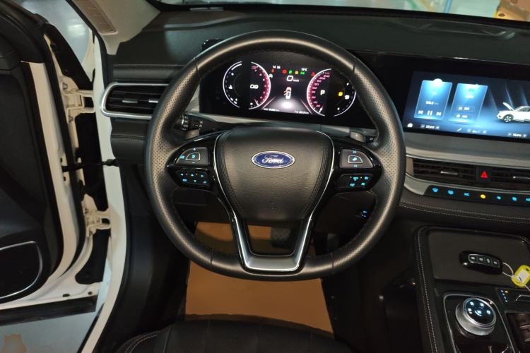 Used Ford Equator 2021 EcoBoost 225 Platinum Edition 7-Seater Steering Wheel