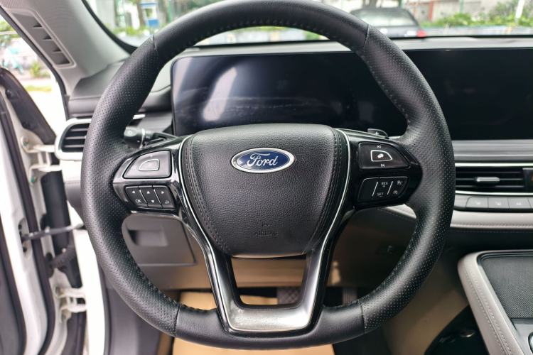 Used Ford Equator 2021 EcoBoost 225 Platinum Edition 6-seater Steering Wheel