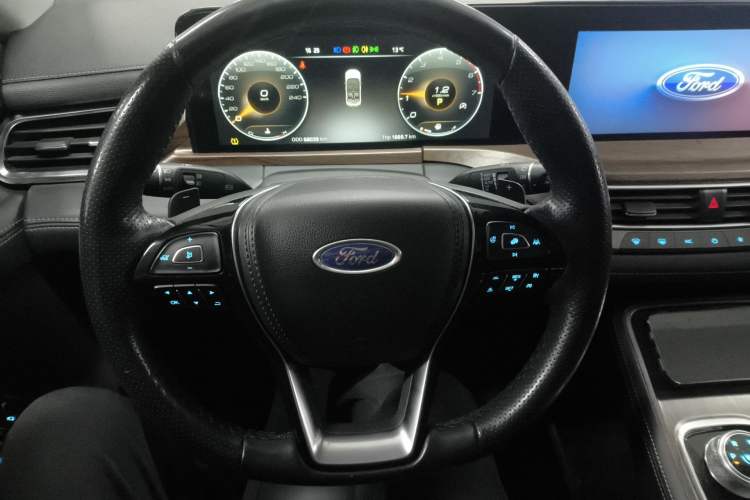 Used Ford Equator 2021 EcoBoost 225 Premier PLUS 6-Seater Steering Wheel