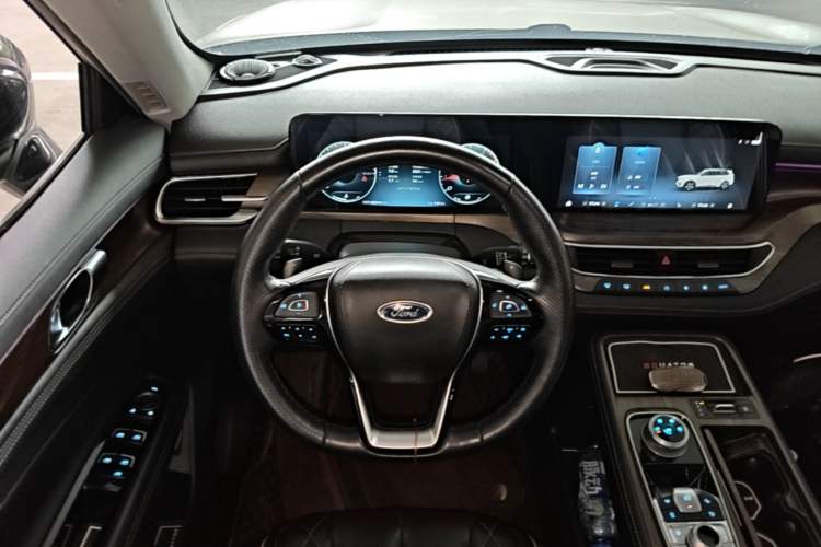 Used Ford Equator 2021 EcoBoost 225 Premier PLUS 6-Seater Steering Wheel