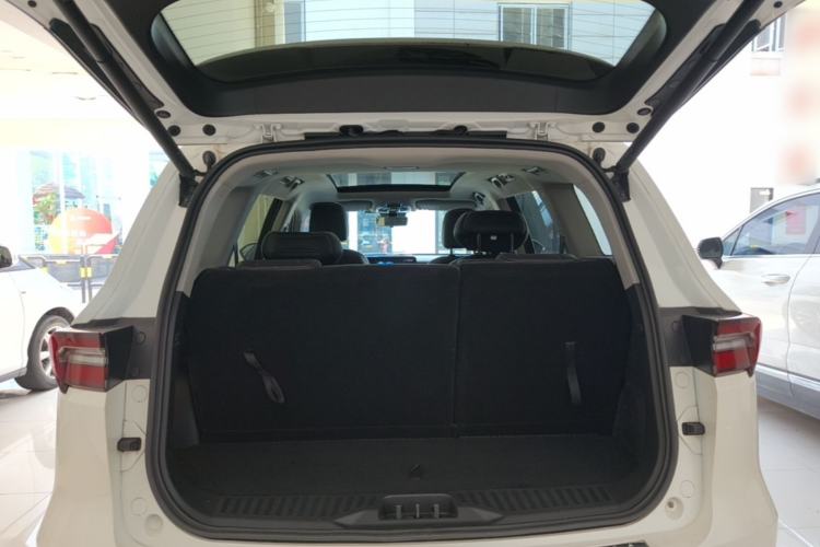 Used Ford Equator 2021 EcoBoost 225 Premier 6-Seater Trunk
