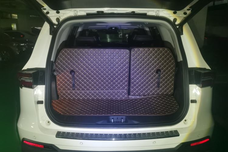 Used Ford Equator 2021 EcoBoost 225 Premier 6-Seater Trunk