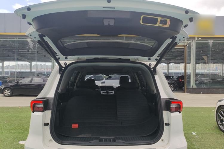 Used Ford Equator 2021 EcoBoost 225 Platinum Edition 6-seater Trunk