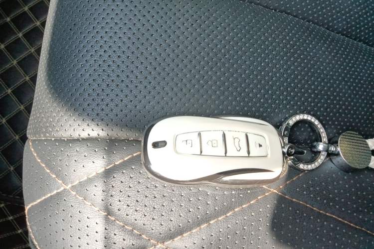 Used Ford Equator 2021 EcoBoost 225 Premier 6-Seater Vehicle Key