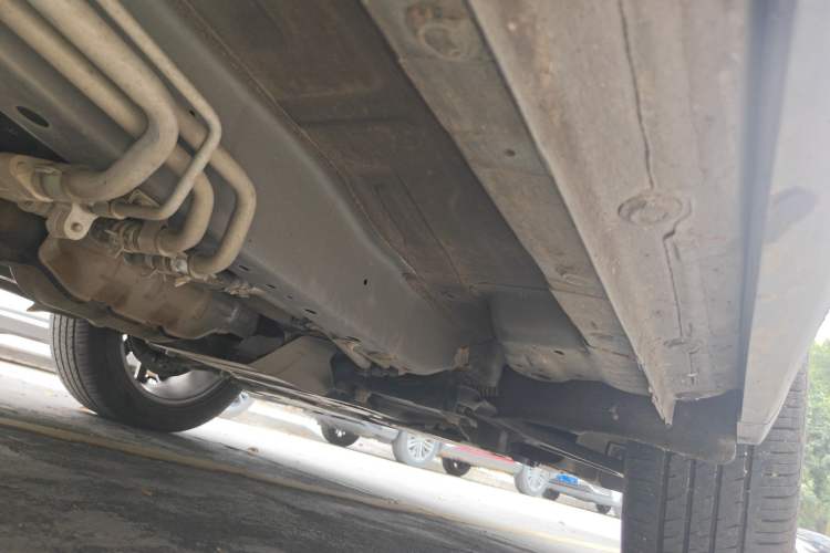 Used Ford Equator 2021 EcoBoost 225 Premier 6-Seater Chassis Front Right