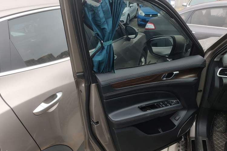 Used Ford Equator 2021 EcoBoost 225 Premier 7-Seater Left Front Door Interior