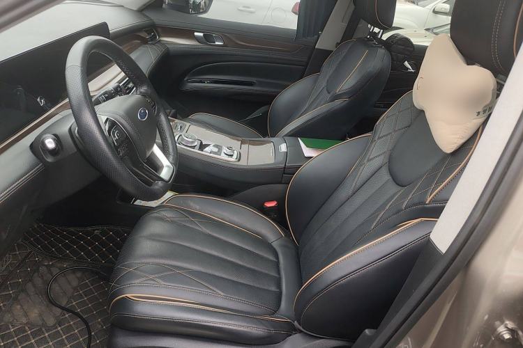Used Ford Equator 2021 EcoBoost 225 Premier 7-Seater Left Front Seat