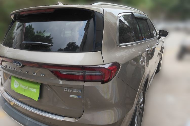 Used Ford Equator 2021 EcoBoost 225 Premier 6-Seater Rear Right 45 Deg