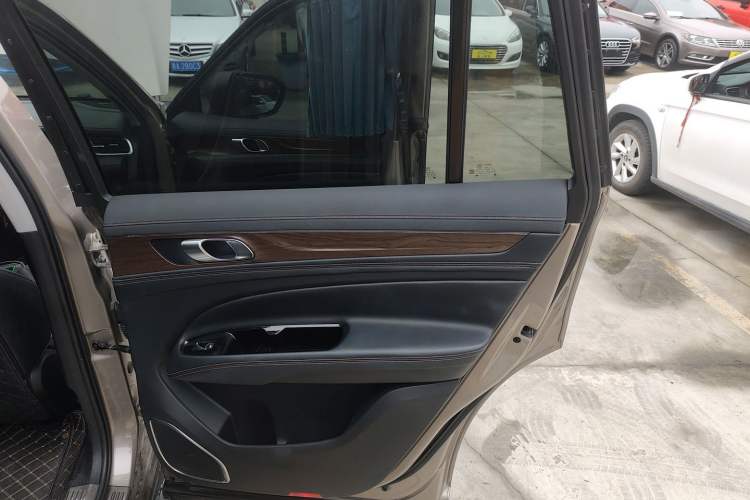 Used Ford Equator 2021 EcoBoost 225 Premier 7-Seater Right Rear Door Interior