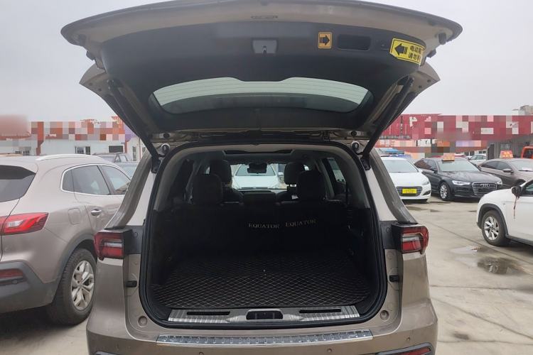 Used Ford Equator 2021 EcoBoost 225 Premier 7-Seater Trunk
