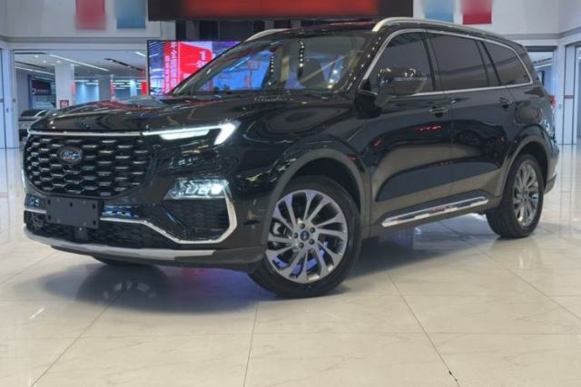 Używany Ford Equator 2023 EcoBoost 225 Premier 7-Seater (2/2/3)