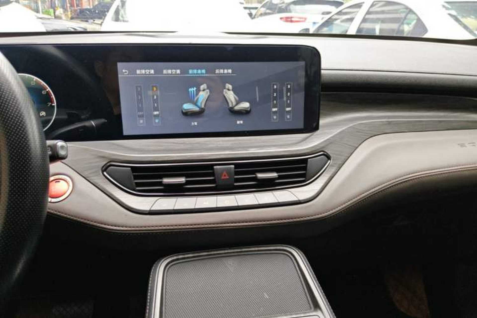 Used Ford Equator 2023 EcoBoost 225 Premier PLUS 7-Seater (2/2/3) Audio And AC Panel
