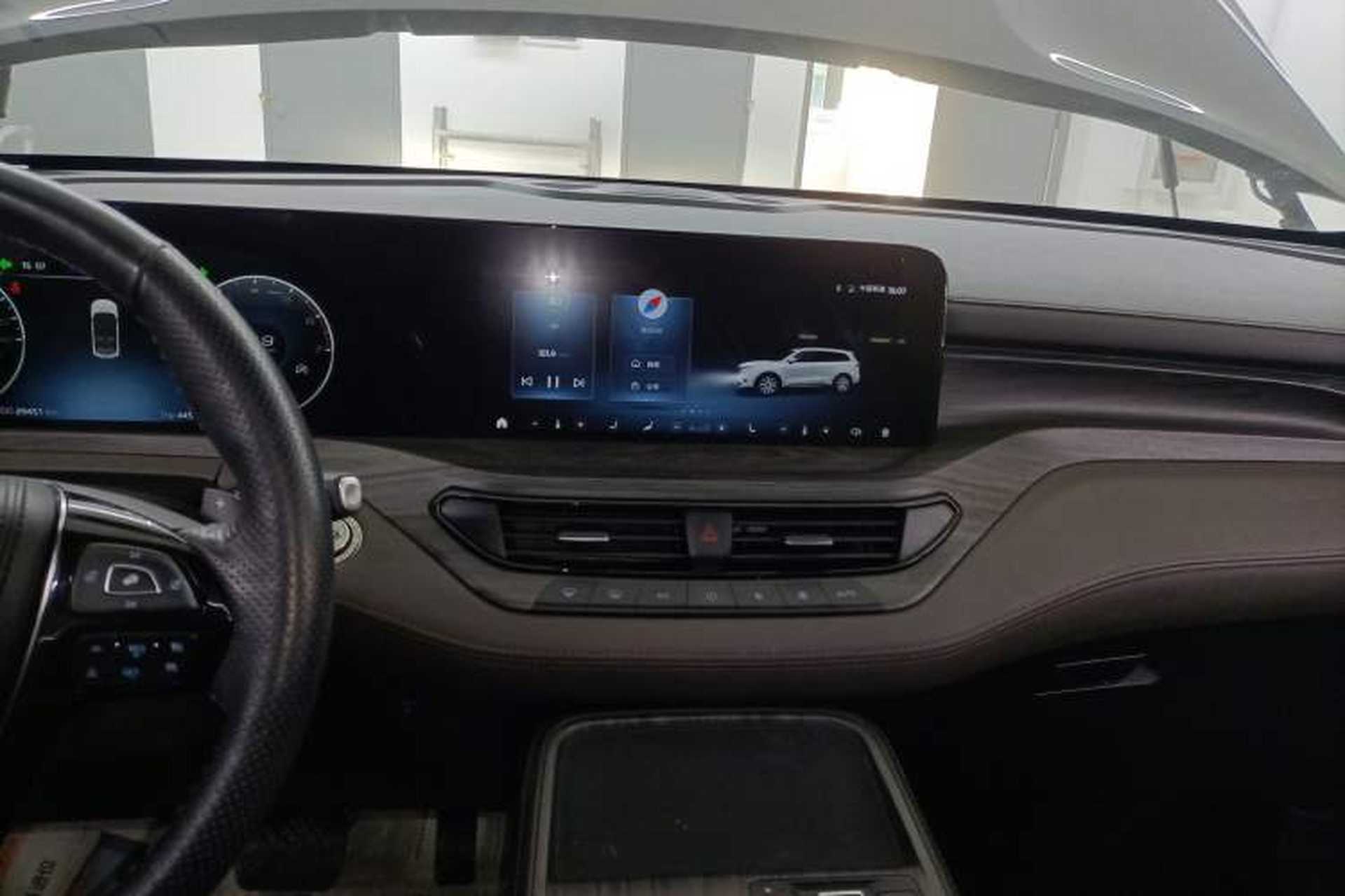 Used Ford Equator 2023 EcoBoost 225 Premier 7-Seater (2/2/3) Audio And AC Panel