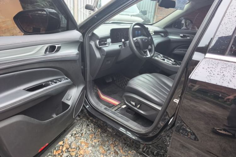 Used Ford Equator 2023 EcoBoost 225 Platinum Edition 7-Seater (2/2/3) Driver Seat