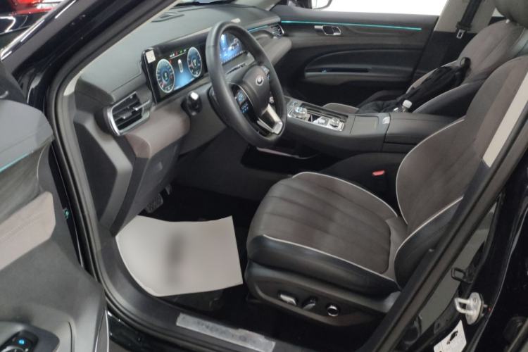 Used Ford Equator 2023 EcoBoost 225 Premier 7-Seater (2/2/3) Driver Seat