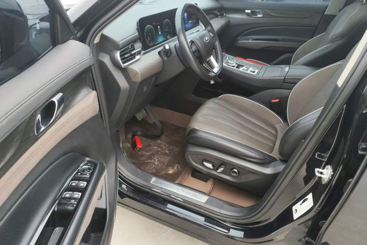 Used Ford Equator 2023 EcoBoost 225 Premier 7-Seater (2/3/2) Driver Seat