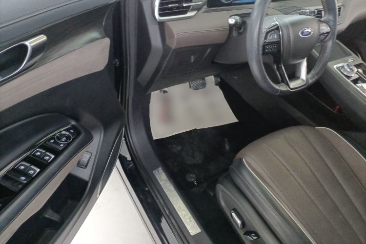 Used Ford Equator 2023 EcoBoost 225 Premier 7-Seater (2/2/3) Driver Seat