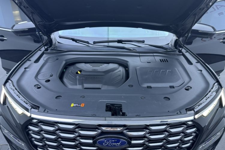 Used Ford Equator 2023 EcoBoost 225 Premier 7-Seater (2/2/3) Engine Bay