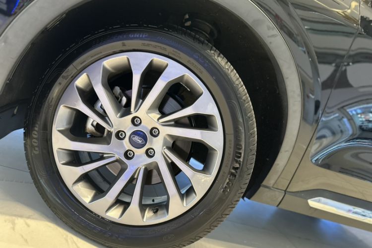 Used Ford Equator 2023 EcoBoost 225 Premier 7-Seater (2/2/3) Exterior 2