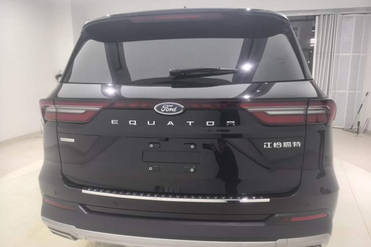 Used Ford Equator 2023 EcoBoost 225 Premier PLUS 7-Seater (2/2/3) Exterior 4