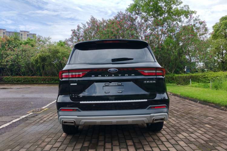 Used Ford Equator 2023 EcoBoost 225 Platinum Edition 7-Seater (2/2/3) Exterior 4