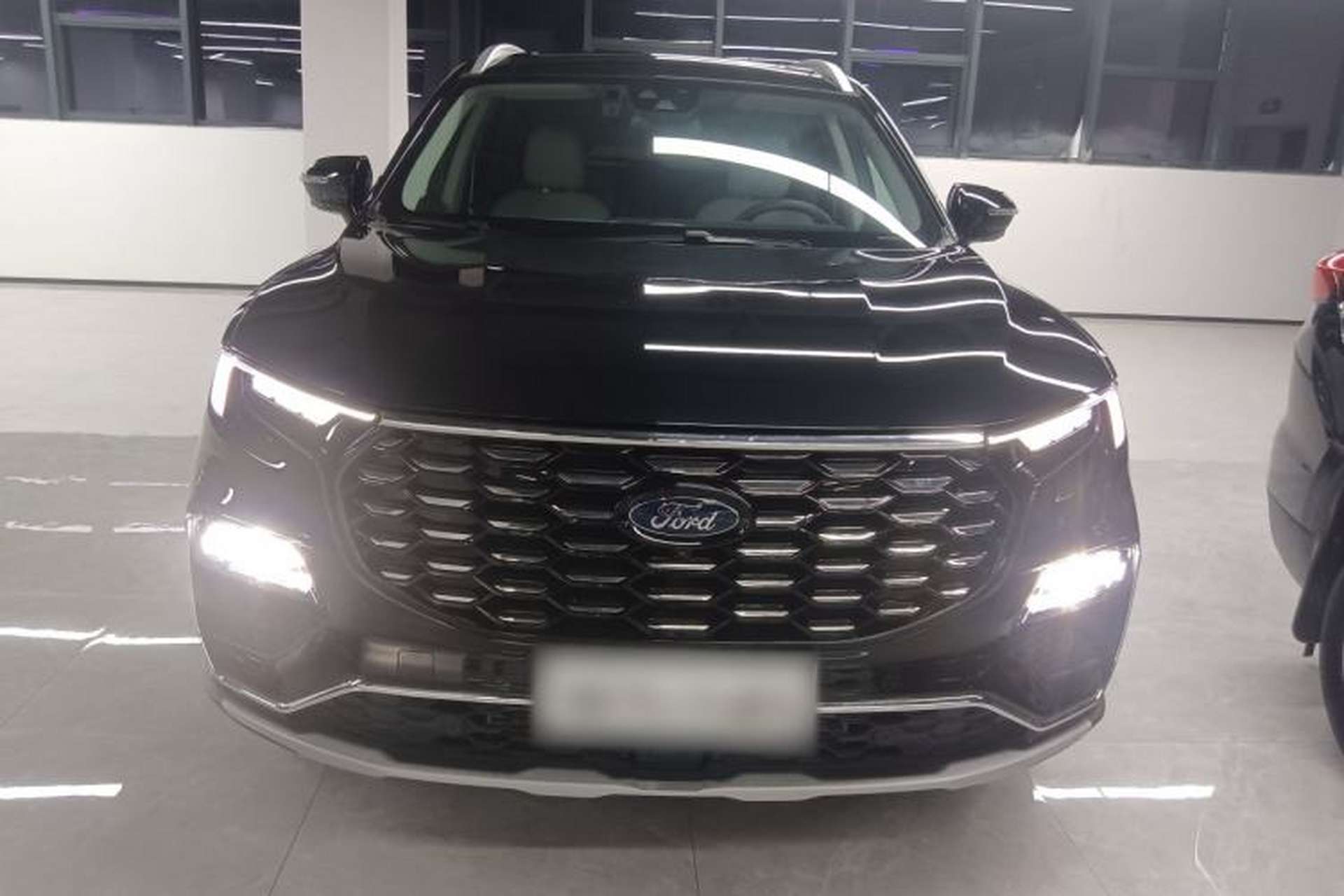 Used Ford Equator 2023 EcoBoost 225 Premier PLUS 7-Seater (2/2/3) Front