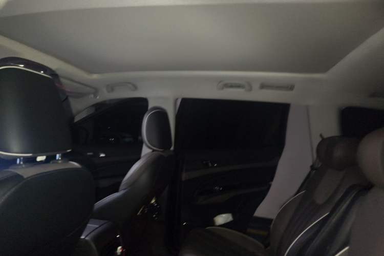 Used Ford Equator 2023 EcoBoost 225 Obsidian Orange Edition Prestige 7-Seater (2/2/3) Headliner