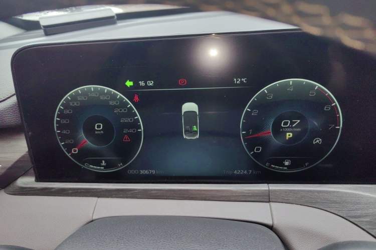 Used Ford Equator 2023 EcoBoost 225 Premier 7-Seater (2/2/3) Instrument Cluster