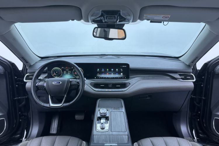 Used Ford Equator 2023 EcoBoost 225 Premier 7-Seater (2/2/3) Interior 10