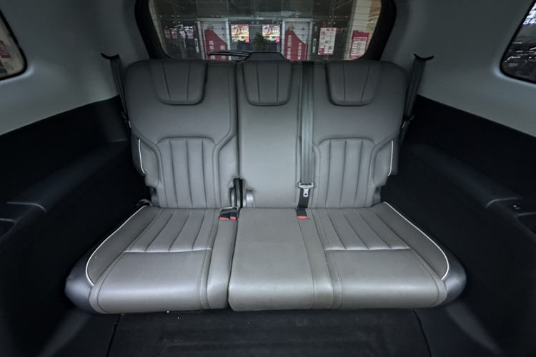 Used Ford Equator 2023 EcoBoost 225 Premier 7-Seater (2/2/3) Interior 9