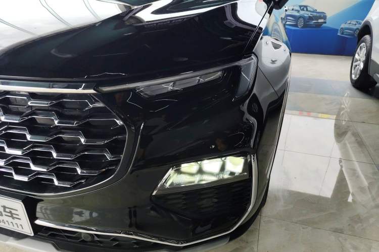 Used Ford Equator 2023 EcoBoost 225 Platinum Edition 7-Seater (2/2/3) Left Front Headlight