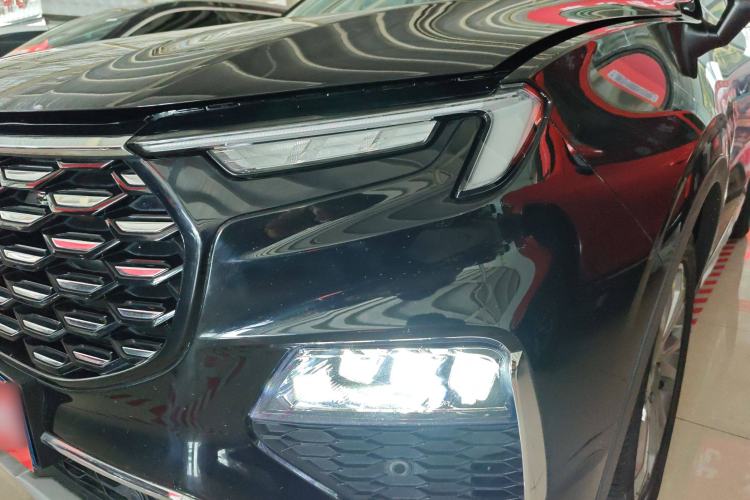Used Ford Equator 2023 EcoBoost 225 Premier 7-Seater (2/2/3) Left Front Headlight