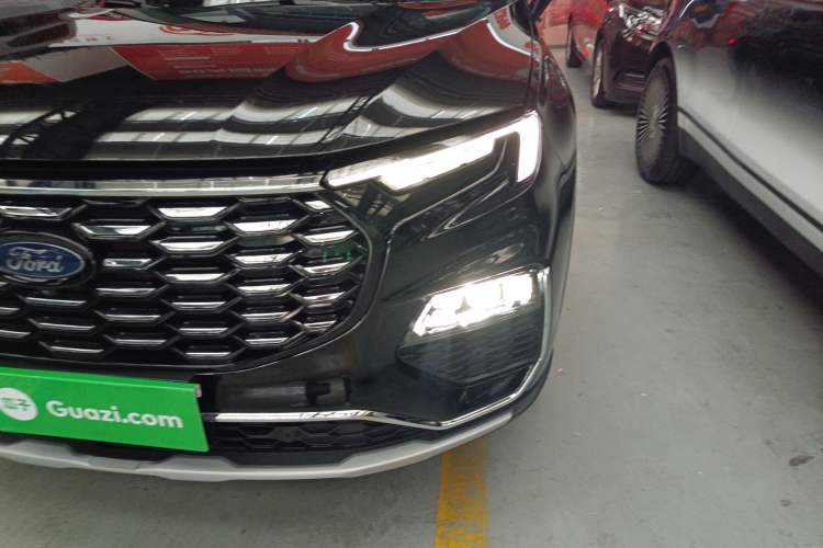 Used Ford Equator 2023 EcoBoost 225 Premier 7-Seater (2/2/3) Left Front Headlight