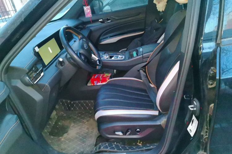 Used Ford Equator 2023 EcoBoost 225 Premier 7-Seater (2/3/2) Left Front Seat