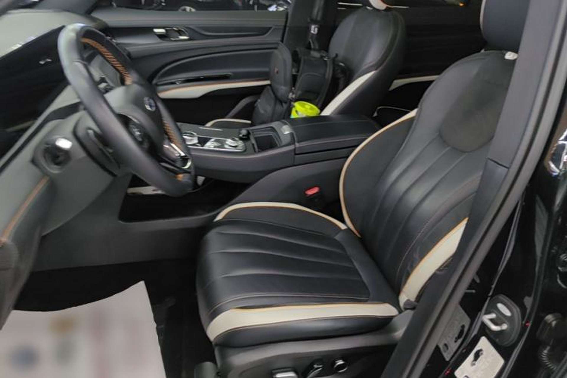 Used Ford Equator 2023 EcoBoost 225 Obsidian Orange Edition Prestige 7-Seater (2/3/2) Left Front Seat