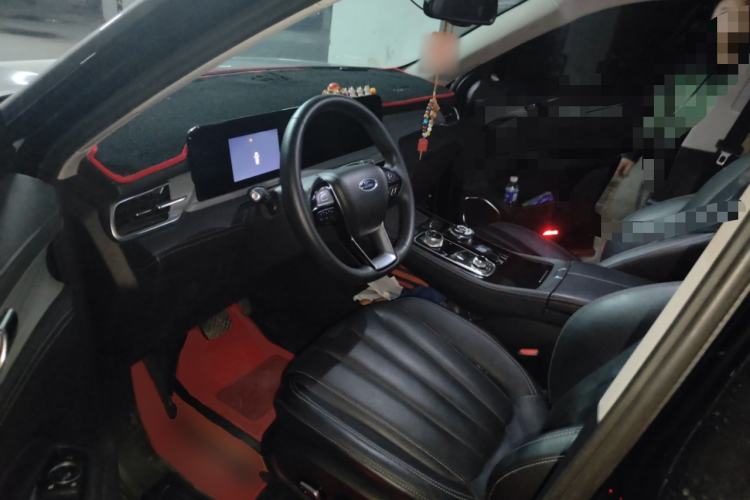 Used Ford Equator 2023 EcoBoost 225 Platinum Edition 7-Seater (2/3/2) Left Front Seat