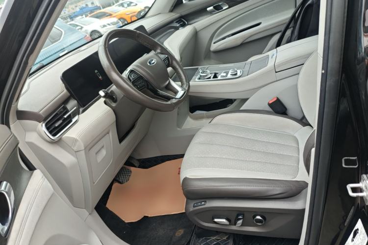 Used Ford Equator 2023 EcoBoost 225 Premier PLUS 7-Seater (2/2/3) Left Front Seat
