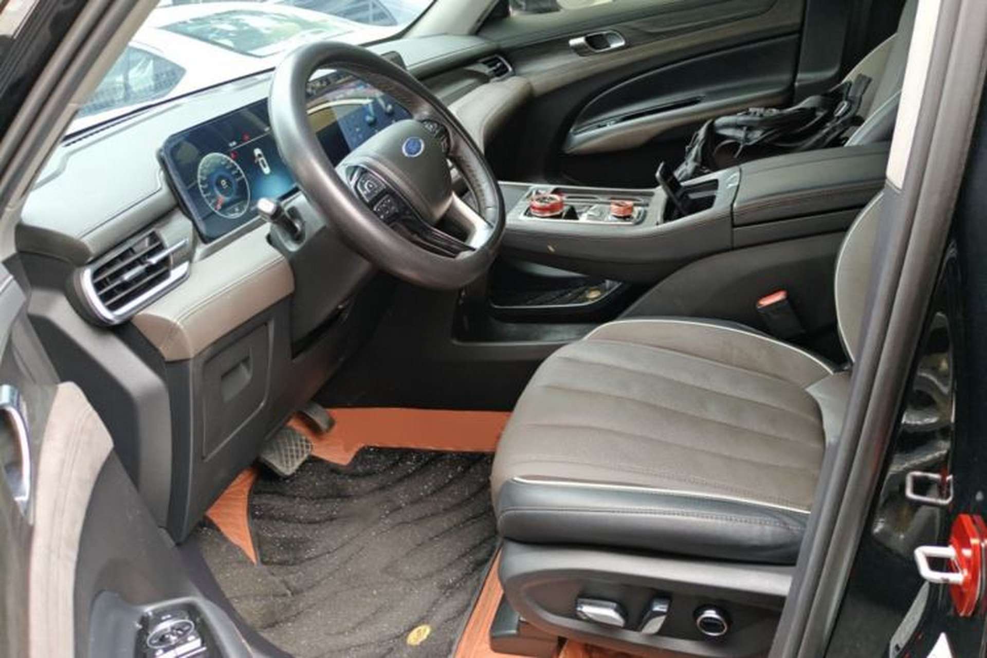Used Ford Equator 2023 EcoBoost 225 Premier PLUS 7-Seater (2/2/3) Left Front Seat