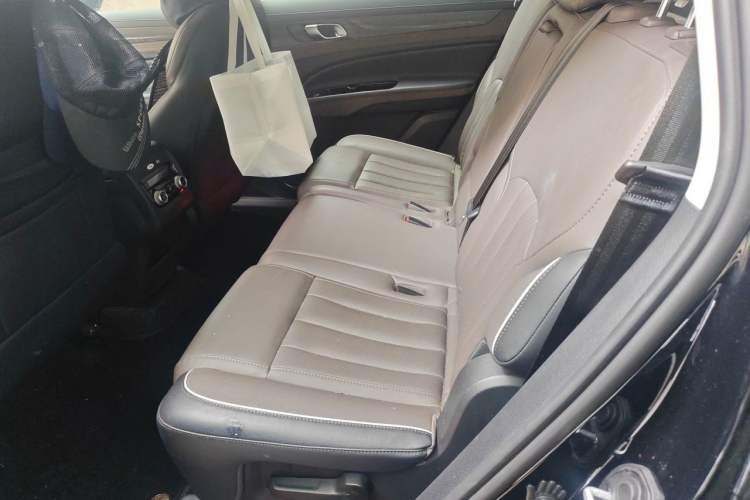 Used Ford Equator 2023 EcoBoost 225 Premier 7-Seater (2/3/2) Left Rear Seat
