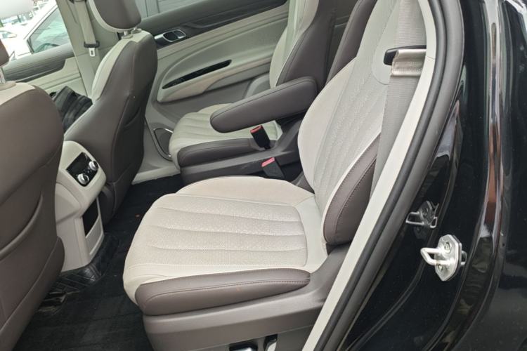 Used Ford Equator 2023 EcoBoost 225 Premier PLUS 7-Seater (2/2/3) Left Rear Seat