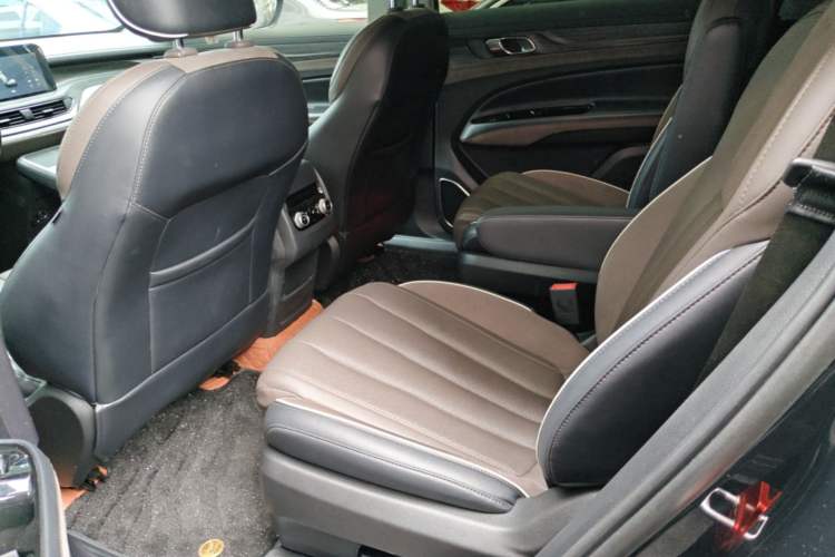 Used Ford Equator 2023 EcoBoost 225 Premier PLUS 7-Seater (2/2/3) Left Rear Seat