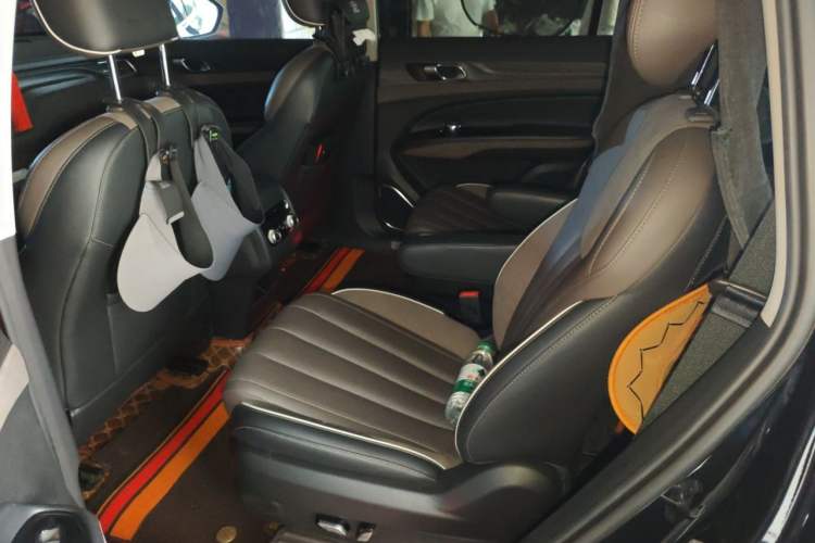 Used Ford Equator 2023 EcoBoost 225 Premier 7-Seater (2/2/3) Left Rear Seat