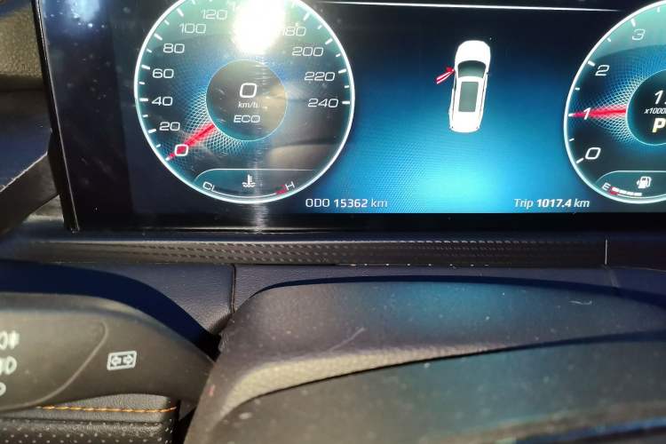 Used Ford Equator 2023 EcoBoost 225 Premier 7-Seater (2/3/2) Odometer Close Up