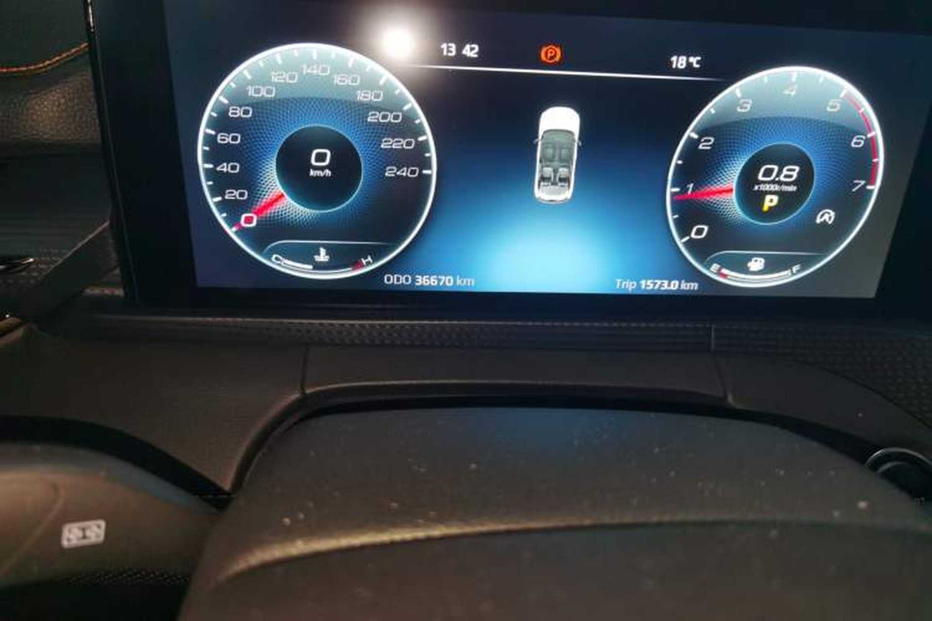 Used Ford Equator 2023 EcoBoost 225 Obsidian Orange Edition Prestige 7-Seater (2/2/3) Odometer Close Up